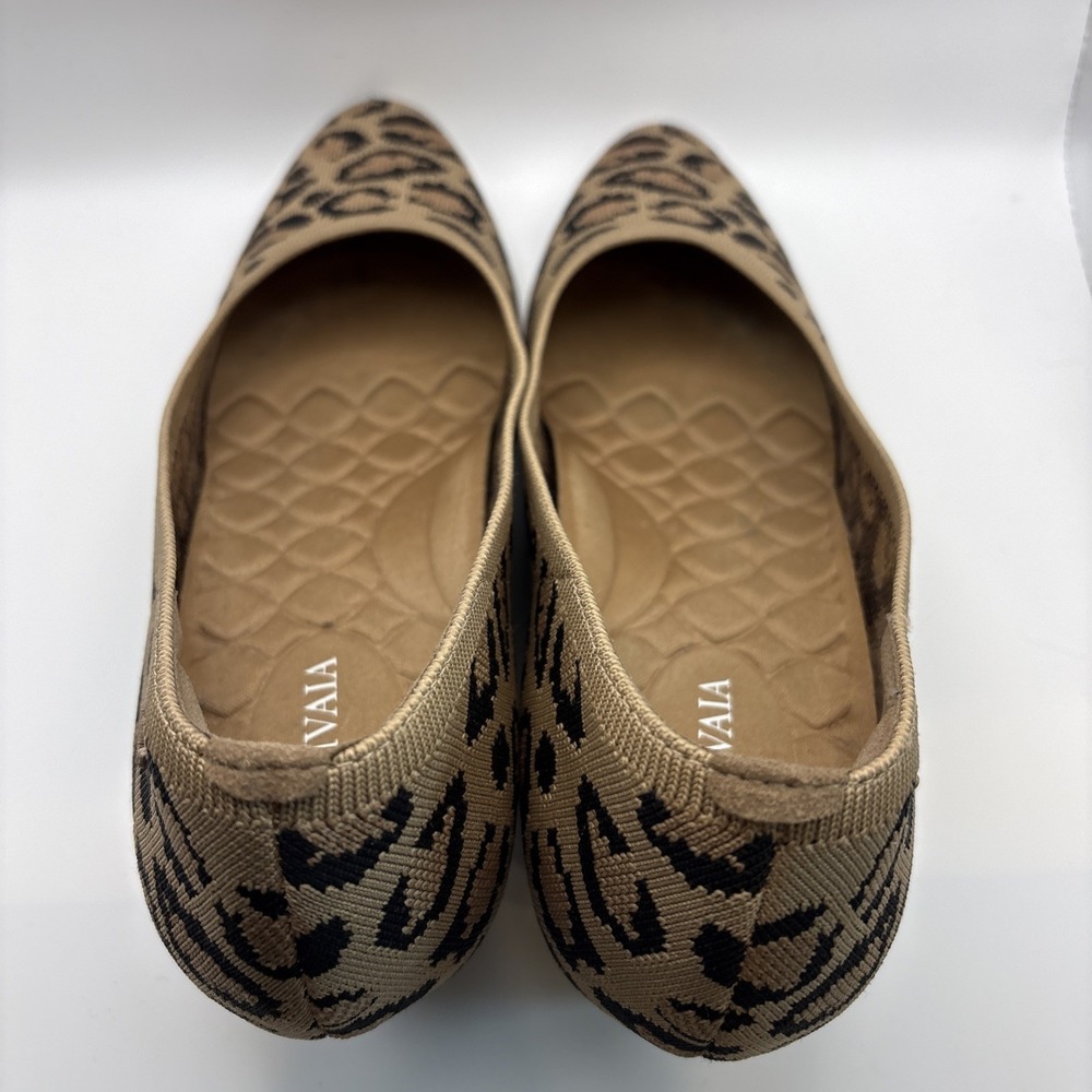 Vivaia Almond-Toe Wedge Pro Tan Brown Leopard Heels Pumps Shoes US 11 EU 43 - Picture 3 of 14